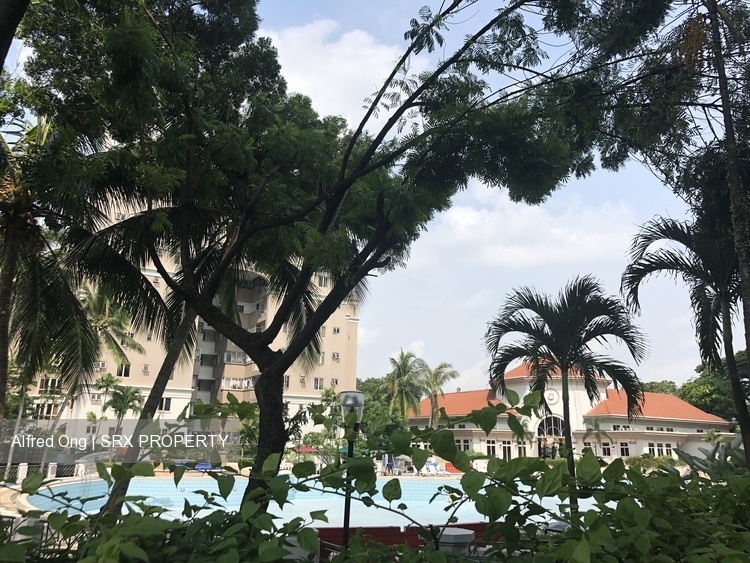 Castle Green (D26), Condominium #213118451